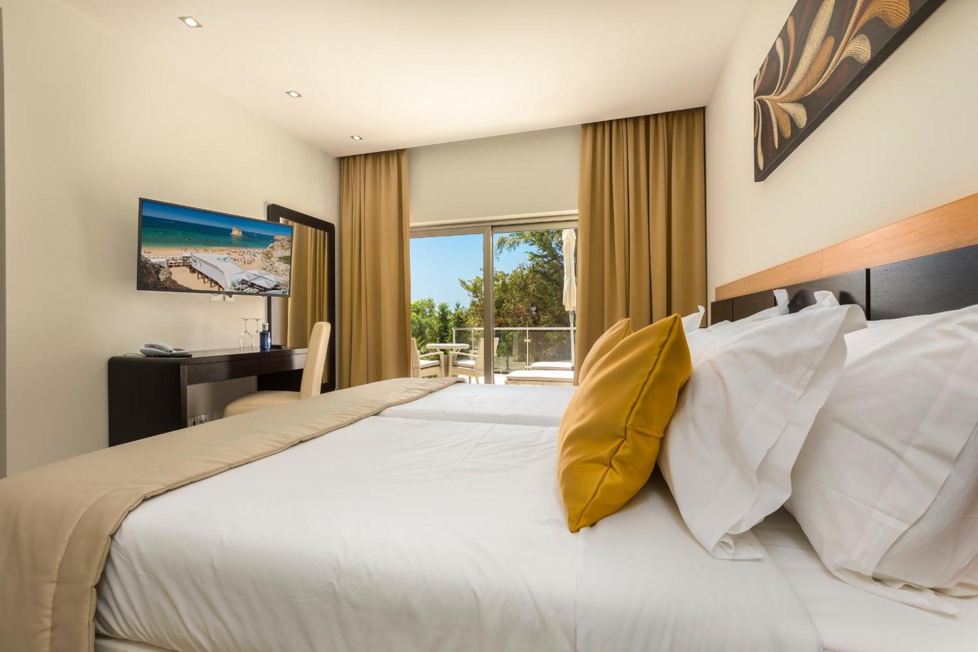 Habitación Doble con vistas al jardín